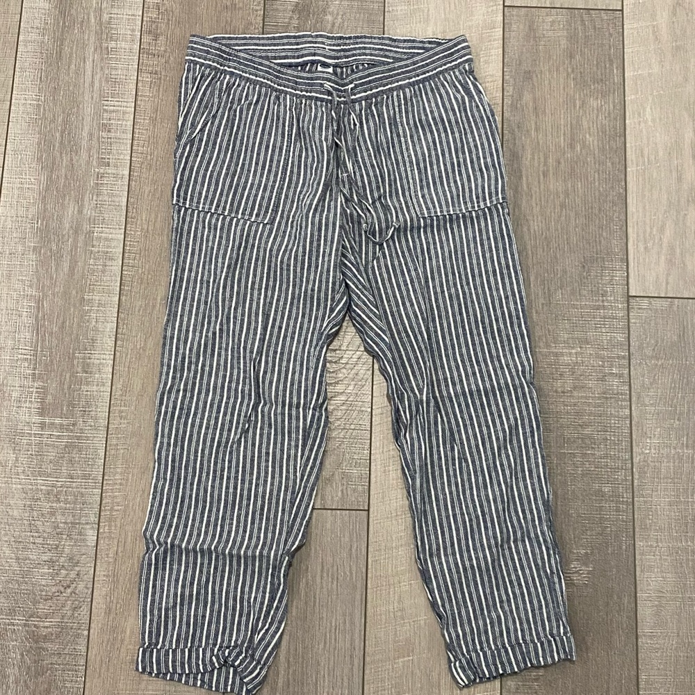 pinstripe loungewear capri pants